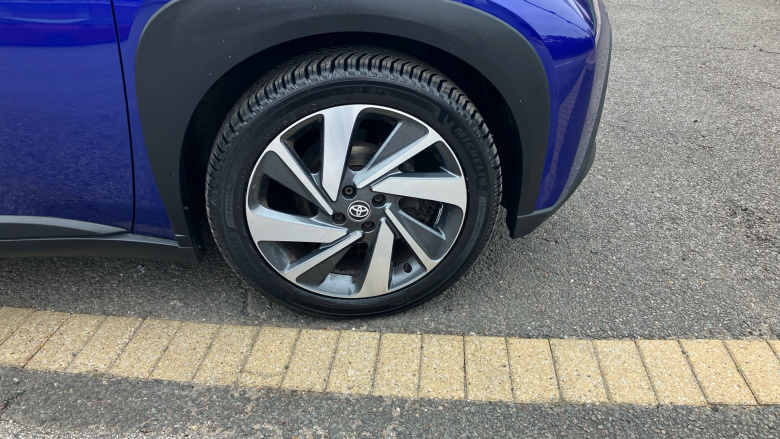 Toyota Aygo X 1.0 VVT-i Edge 5dr Petrol Hatchback